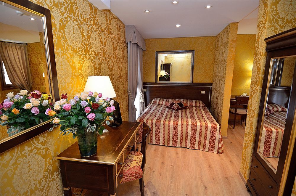 Residenza Goldoni Acomodação com café da manhã Veneza Exterior foto