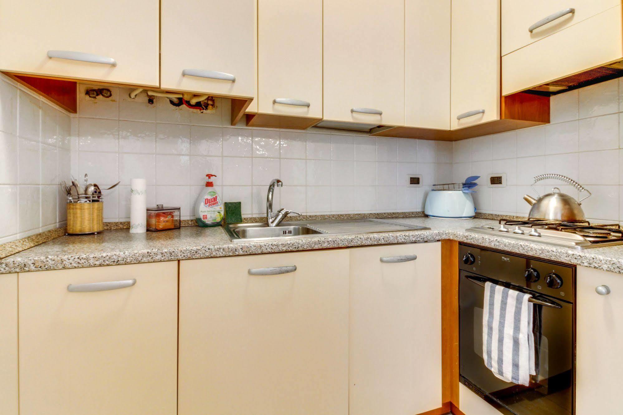 Residenza Goldoni Acomodação com café da manhã Veneza Exterior foto